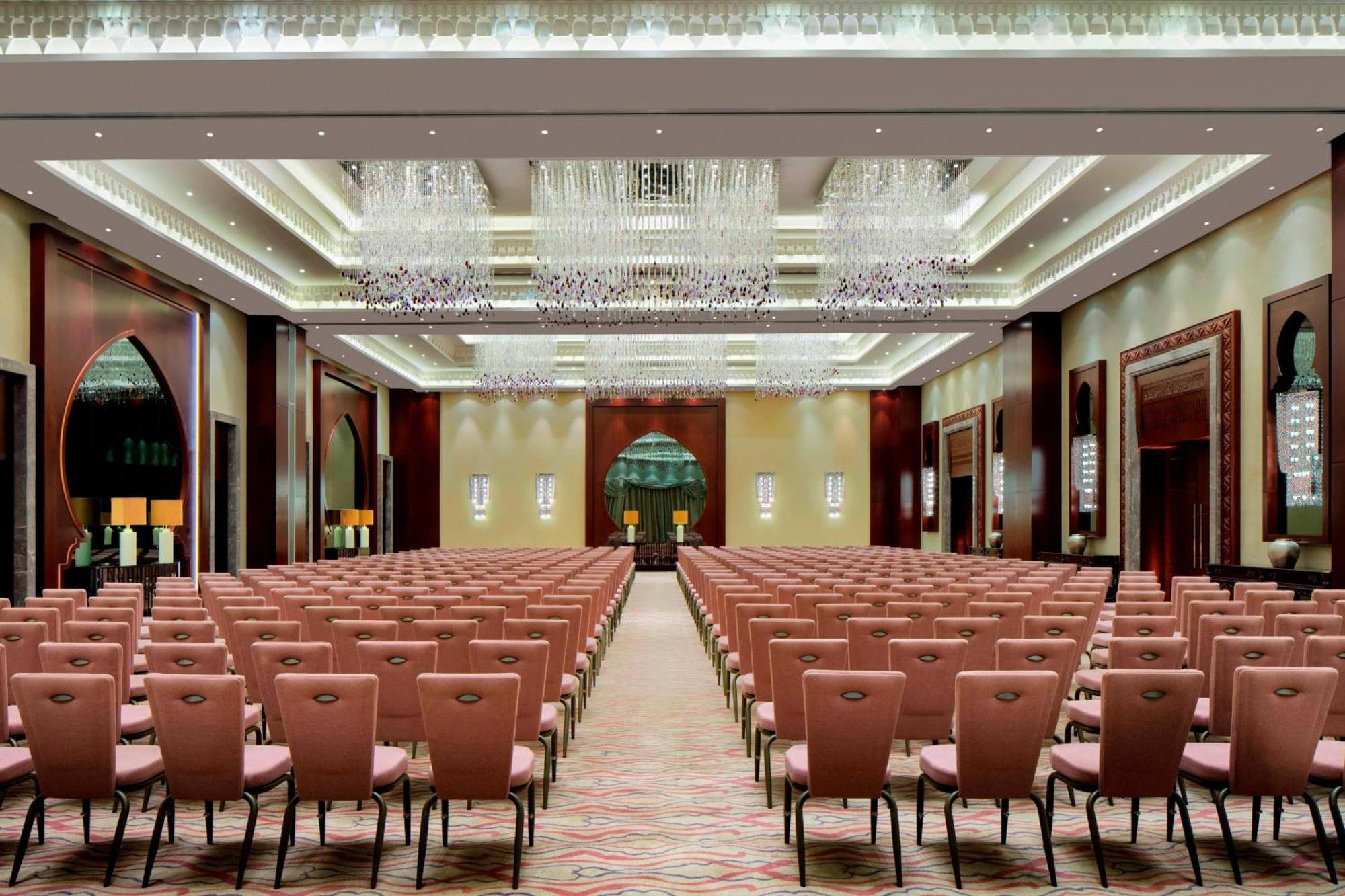 Ajman Saray, A Luxury Collection Resort, Ajman Exterior photo The ballroom